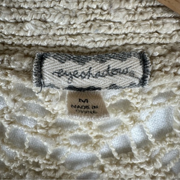 Eyeshadow Open Weave Crochet Lightweight Sweater Boho - Picture 4 of 7